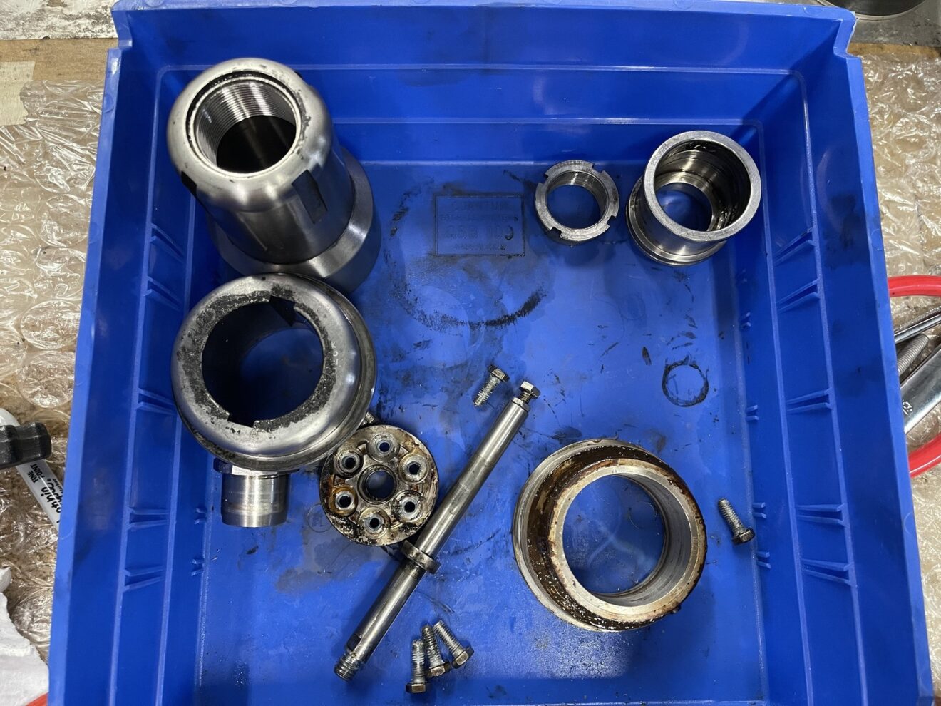 No More Stress for Clean Capping Heads » Capping Machine News by Zalkin